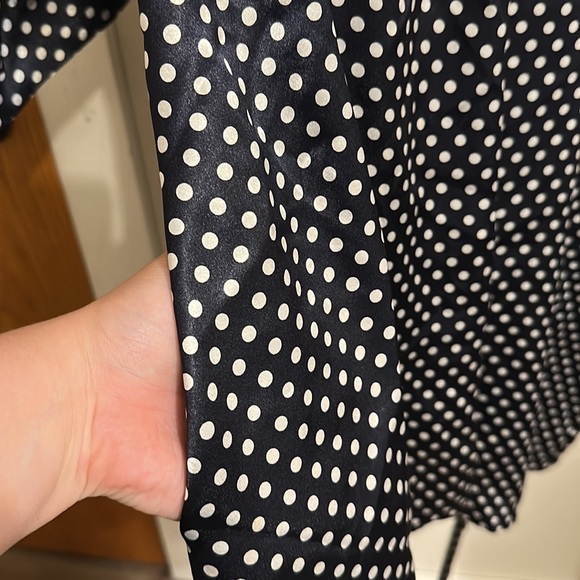Vintage Nordstrom Lingerie polka dot short silky robe - Picture 5 of 5